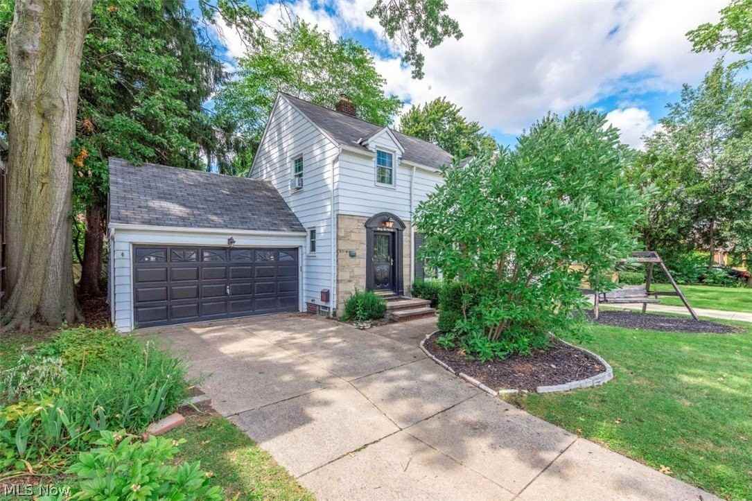 3290 Wooster Rd - Photo 3 of 45