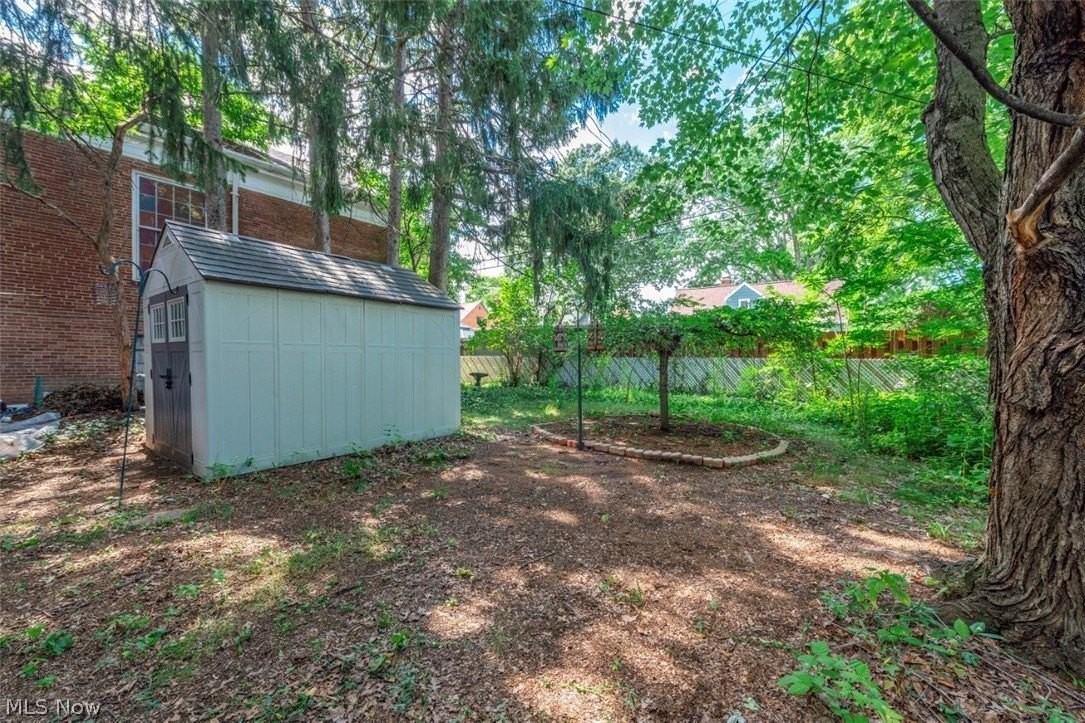 3290 Wooster Rd - Photo 6 of 45