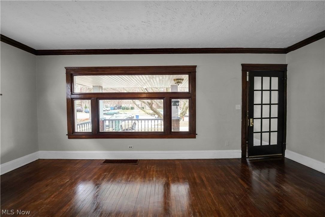 1355 West Blvd #1 - Photo 6 of 24