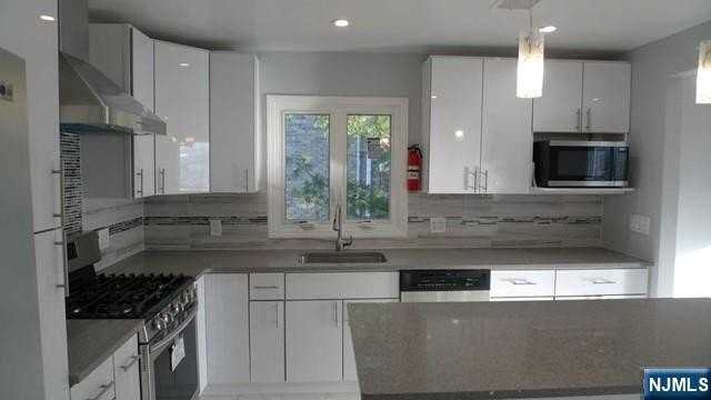 5 8th St - Photo 7 of 21