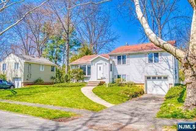 23 Smith Ct - Photo 3 of 22