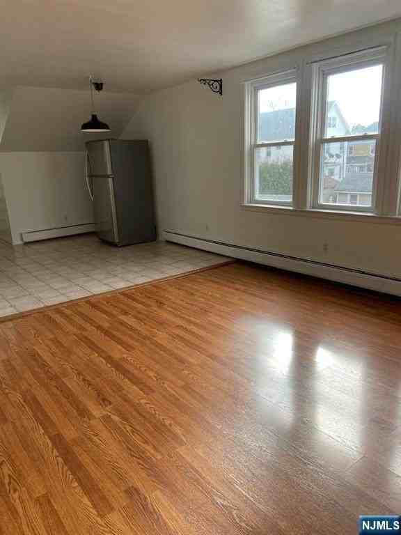 88 Shaler Ave - Photo 2 of 11
