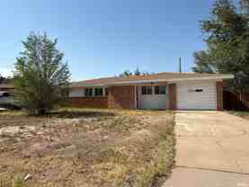 807 W Hervey Dr - Photo 1 of 1