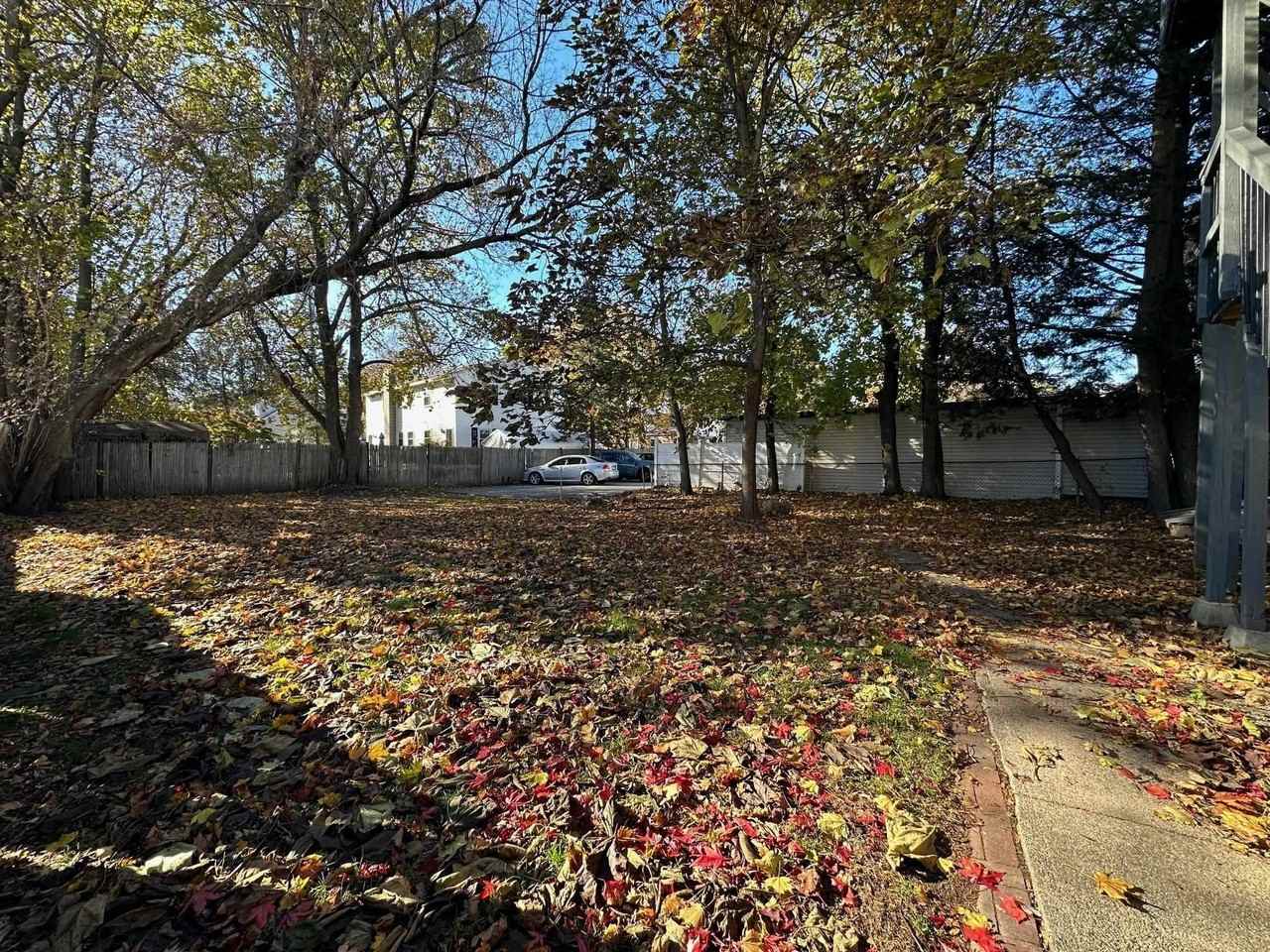 496 Kelley St - Photo 3 of 10