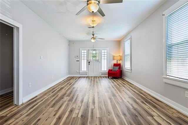2514 S Carrollton Ave - Photo 5 of 19
