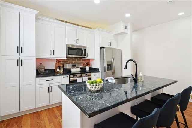 5537 Willow St - Photo 7 of 27
