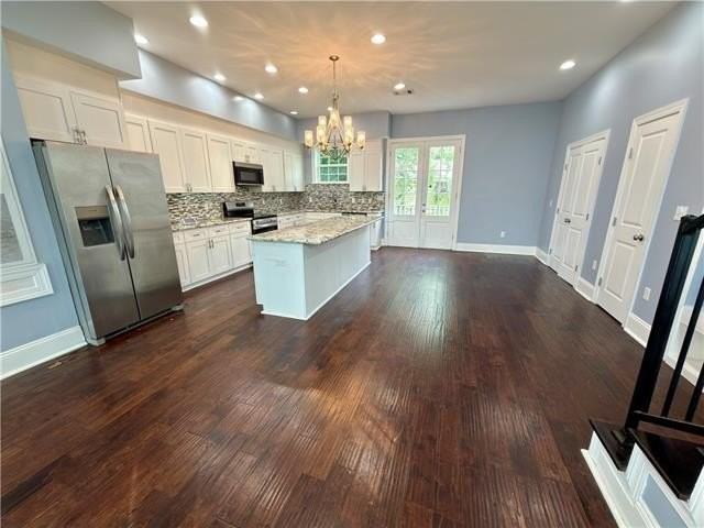 1305 Ferry Pl - Photo 2 of 21