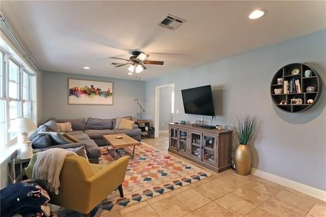 6043 Bellaire Dr - Photo 5 of 20
