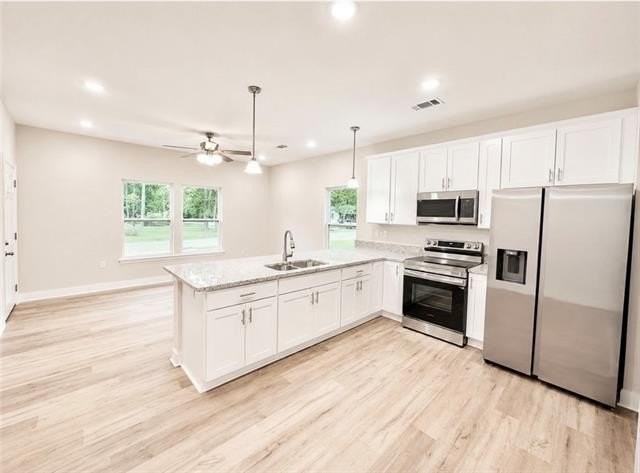 154 Oak St - Photo 2 of 7