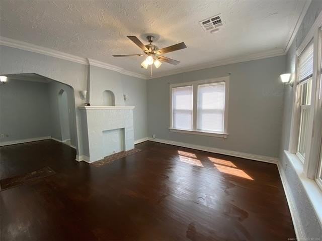 1106 E 36th St - Photo 4 of 20