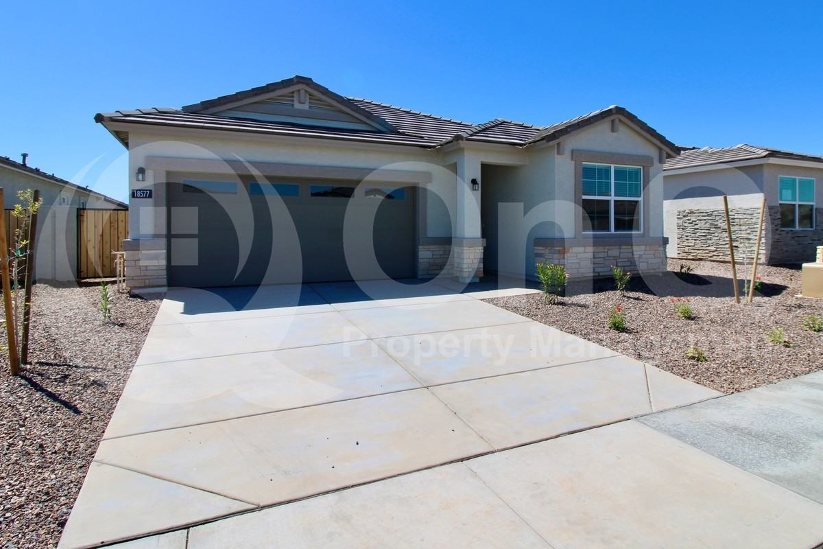 18577 W Bronco Trl - Photo 2 of 44