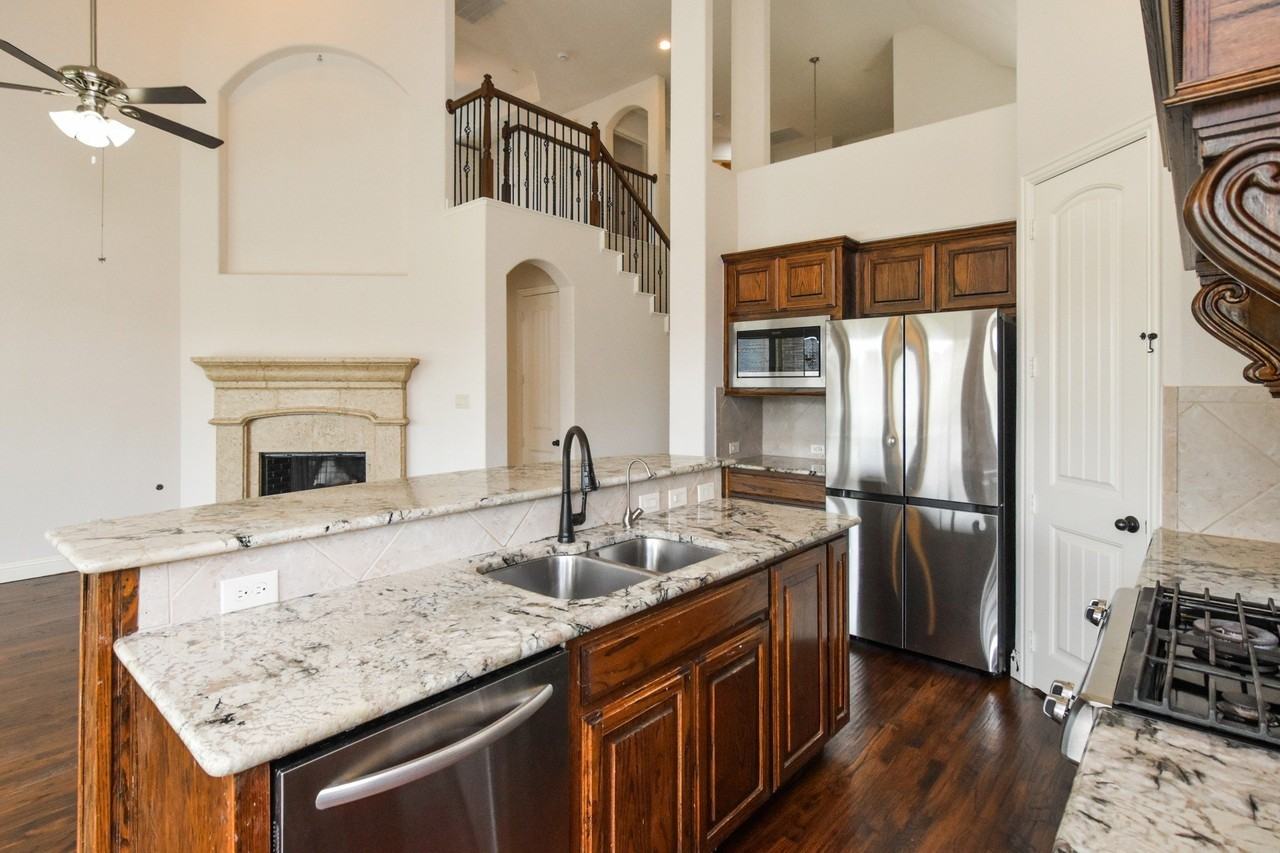 759 Stardrift Ave - Photo 3 of 32