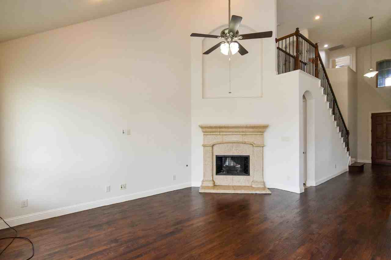 759 Stardrift Ave - Photo 6 of 32