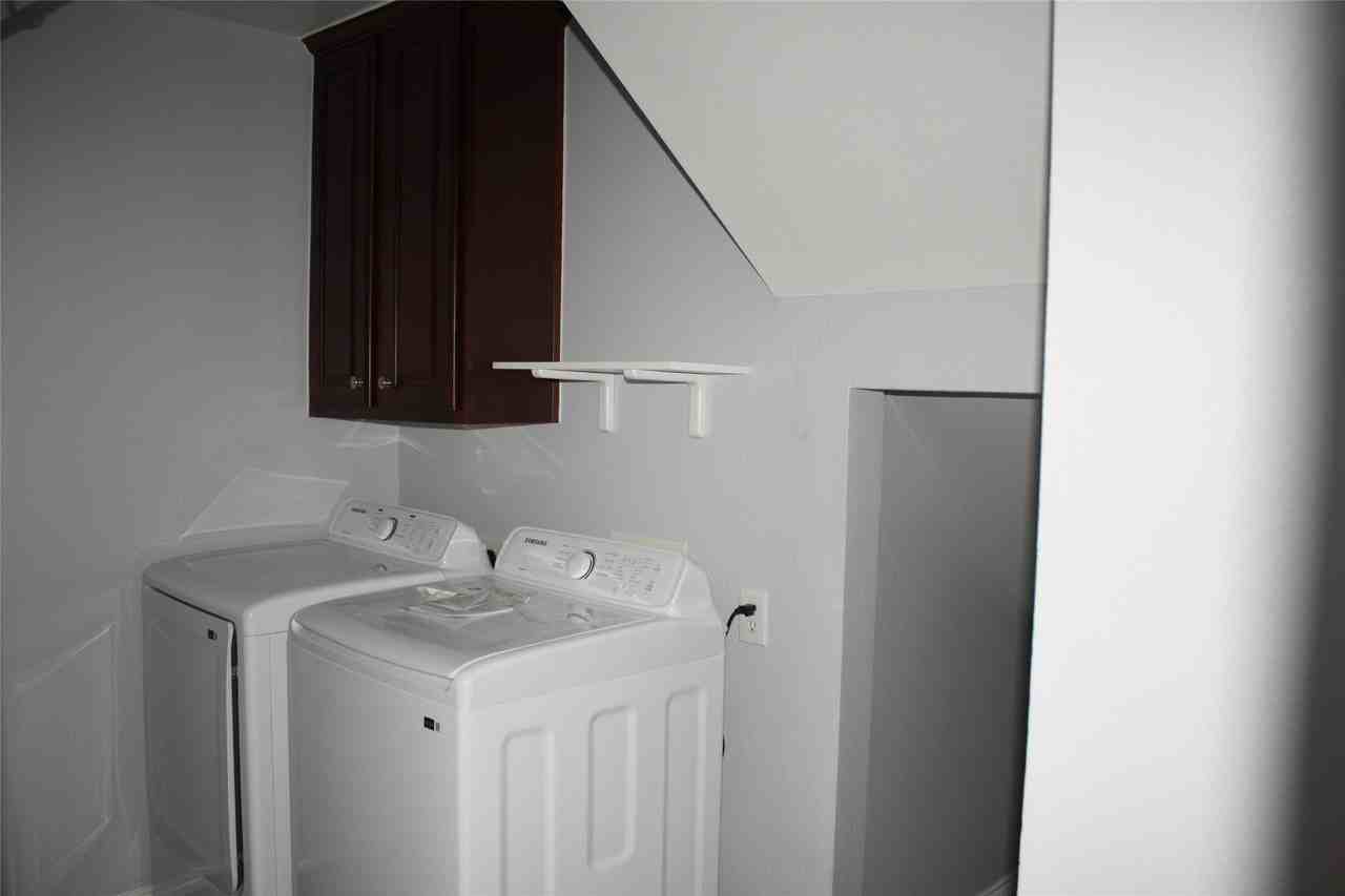 5021 Blackelm Dr - Photo 7 of 8