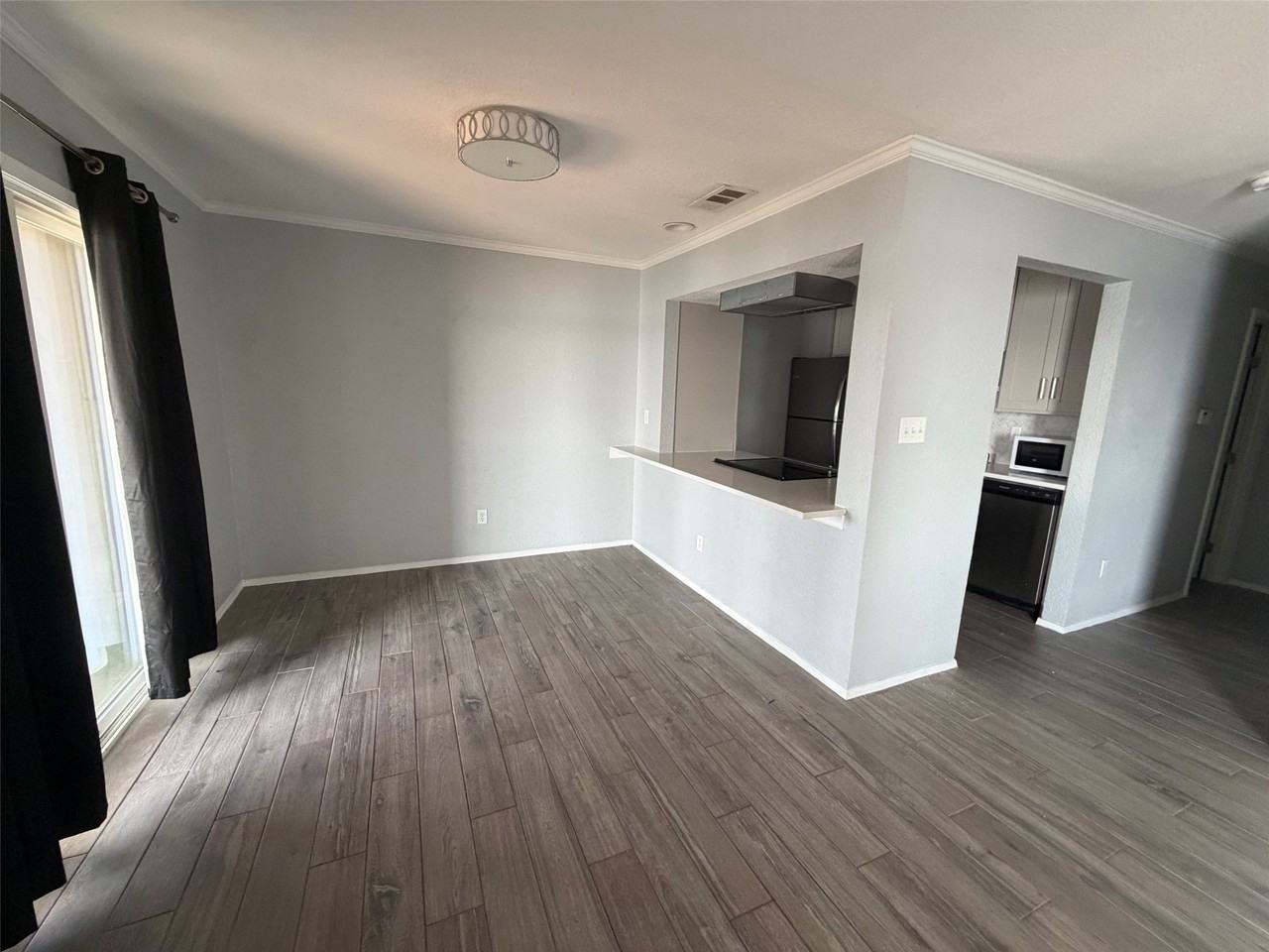 105 W Doyle St - Photo 5 of 15