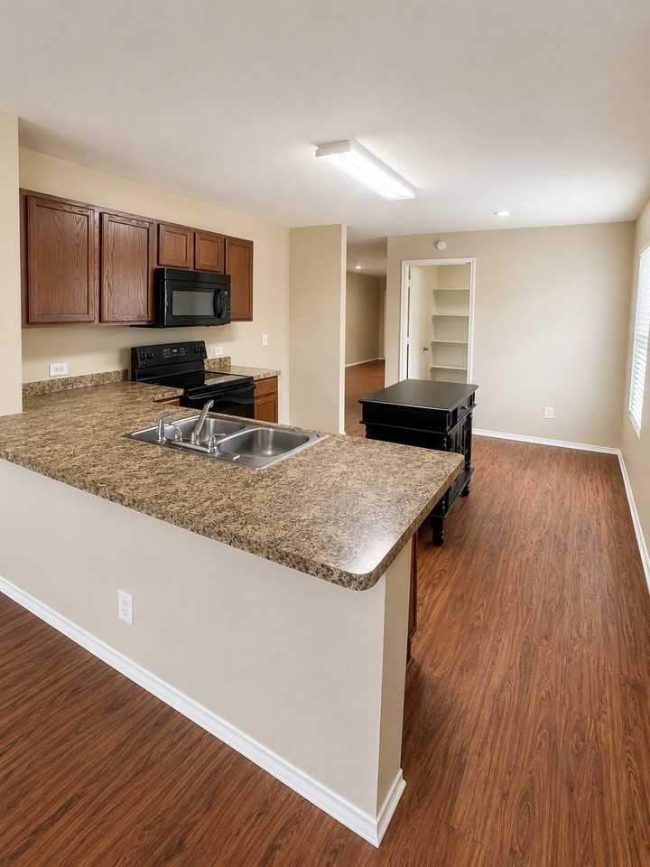 12617 Seagull Way - Photo 2 of 12