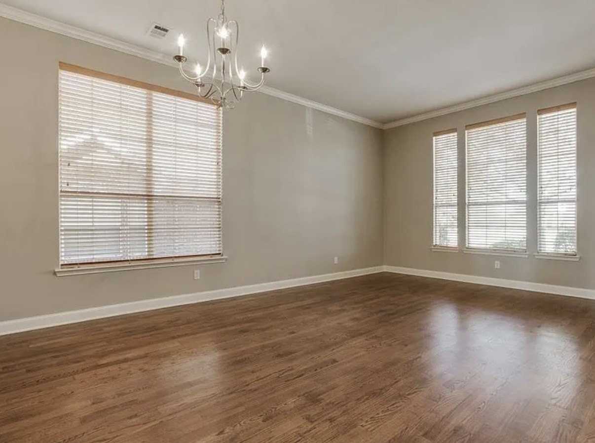 12731 Daimler Dr - Photo 4 of 27