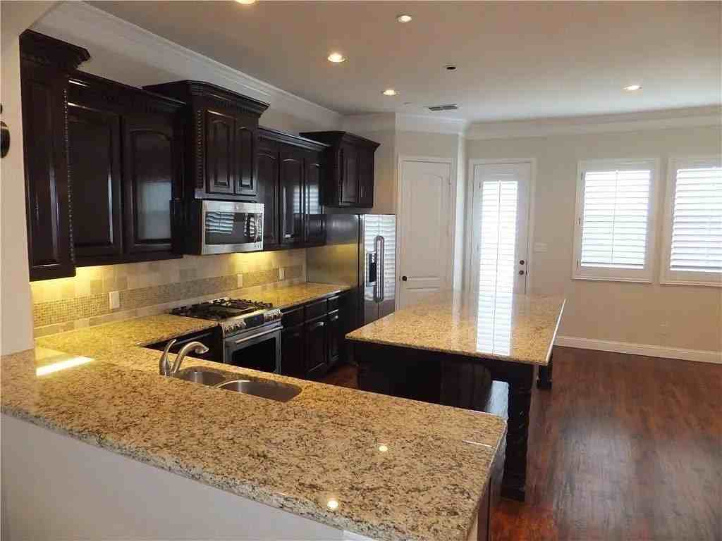 4241 Haskell Dr - Photo 6 of 19