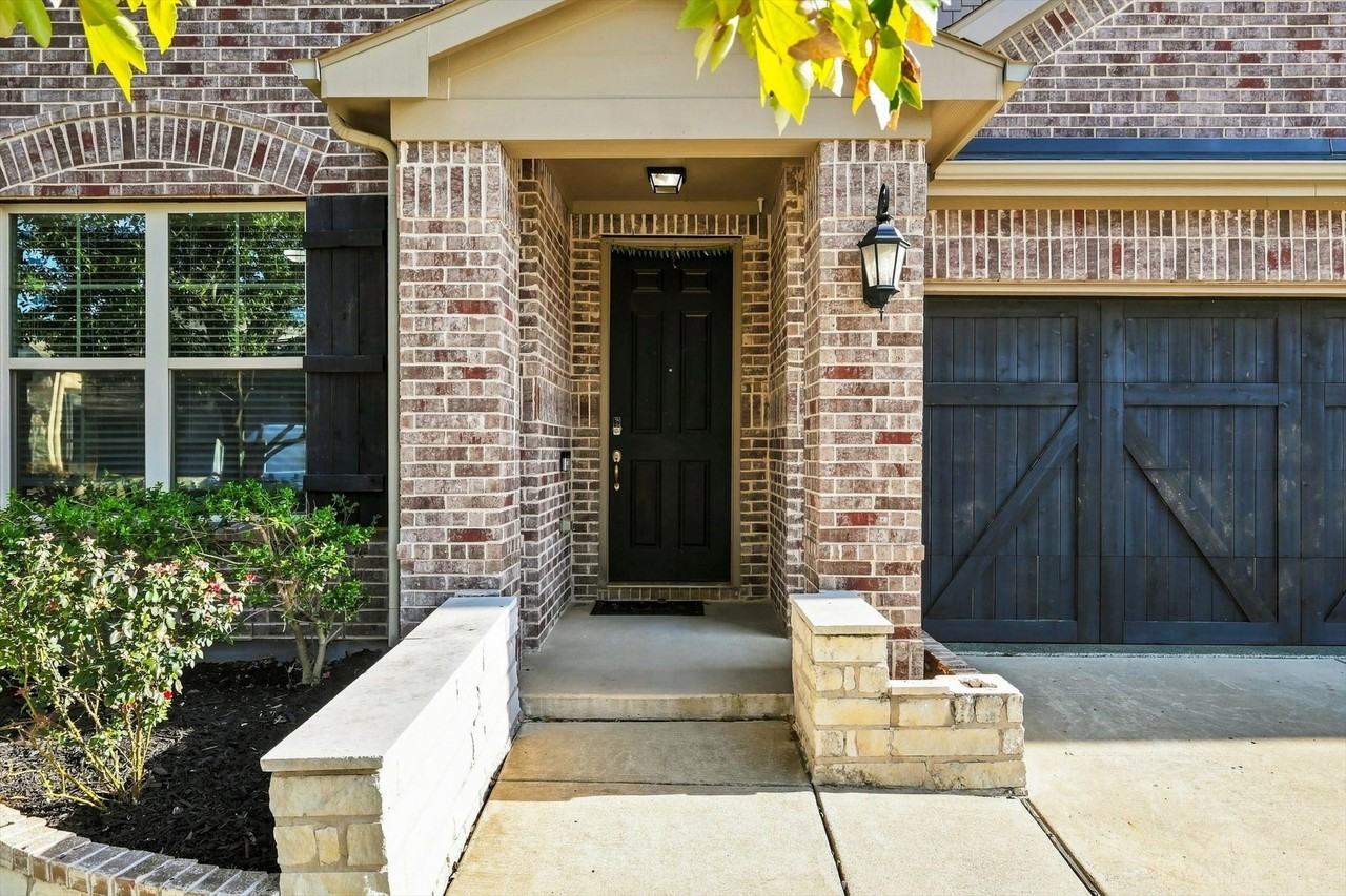 3122 Turkey Creek Trl - Photo 2 of 33