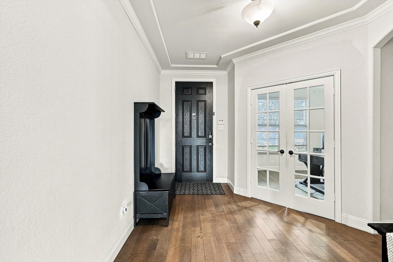 3122 Turkey Creek Trl - Photo 4 of 33
