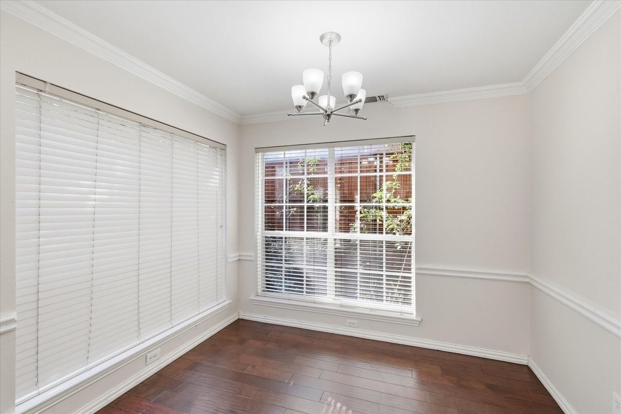 14608 Hawthorne Ct - Photo 6 of 29