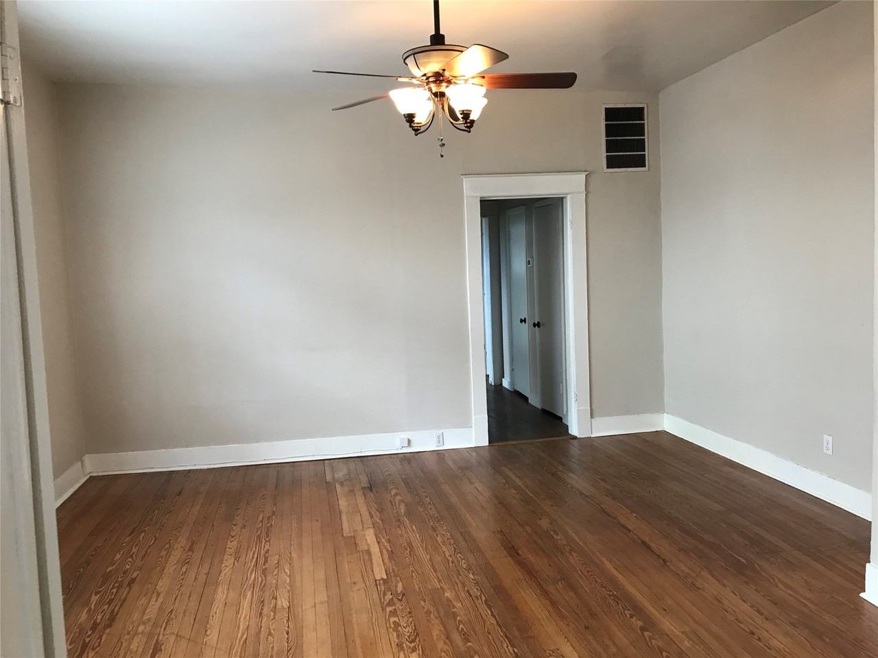 826 N Bishop Ave #2 - Photo 5 of 17