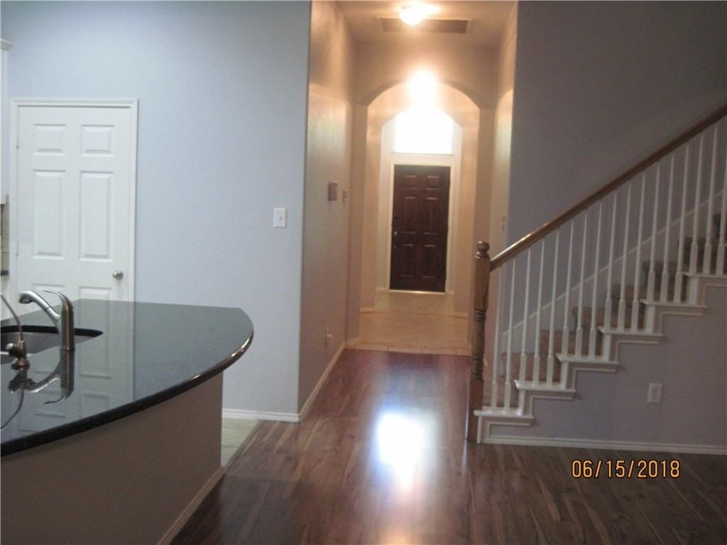 11706 La Grange Dr - Photo 5 of 34