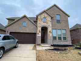 featured image of 2332 Stallion St