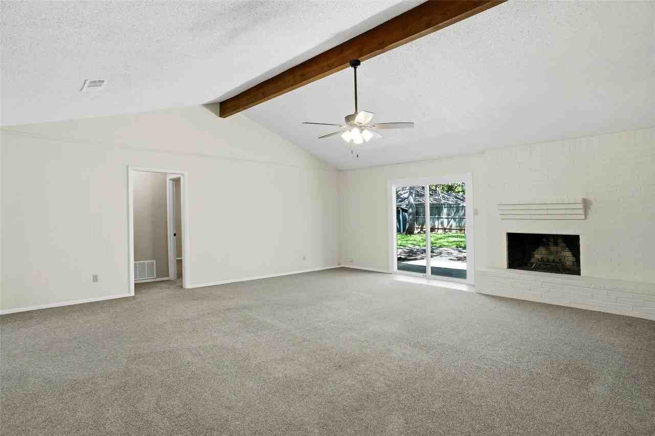 2958 Columbine Dr - Photo 2 of 15