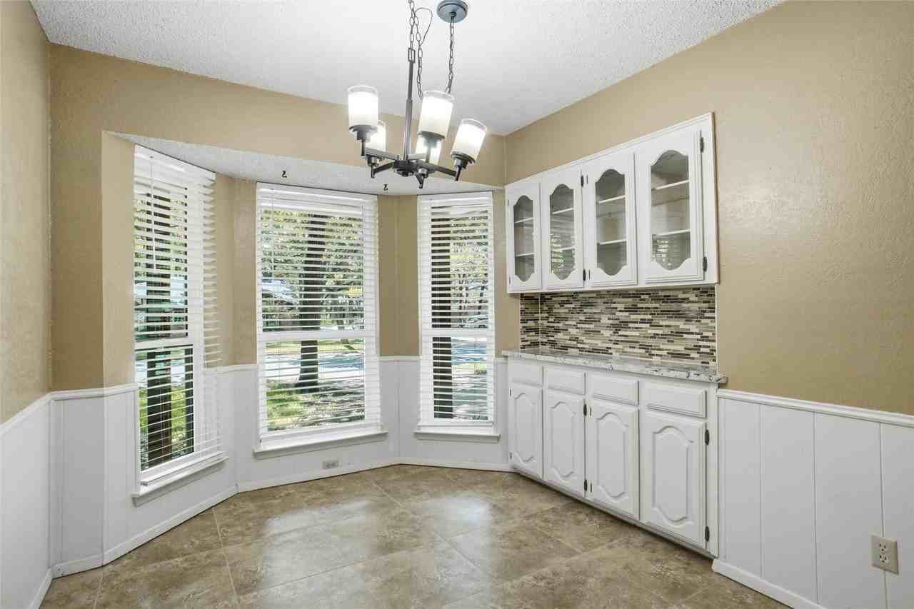 2958 Columbine Dr - Photo 6 of 15