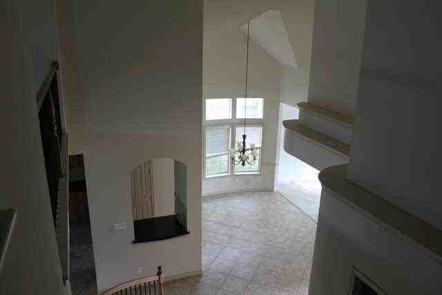 3410 Somerset Ln - Photo 6 of 17