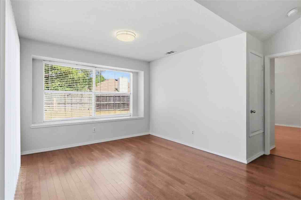 2866 White Oak Dr - Photo 7 of 18