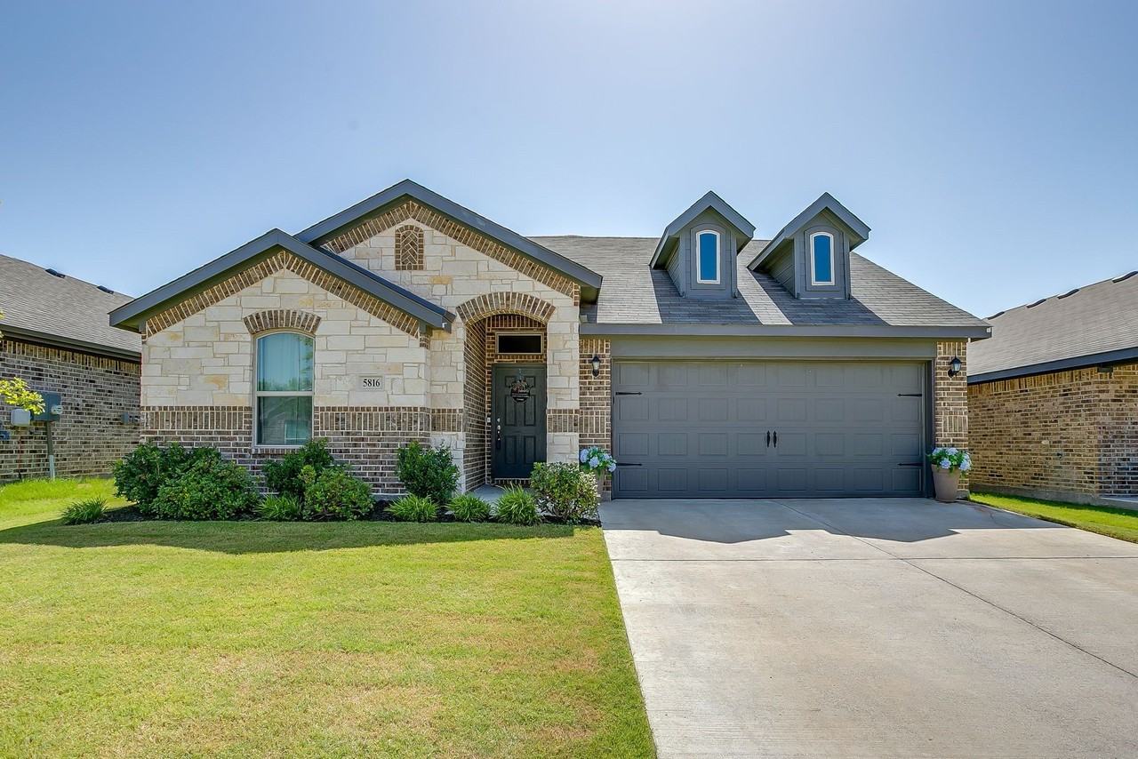 5816 Brookville Dr