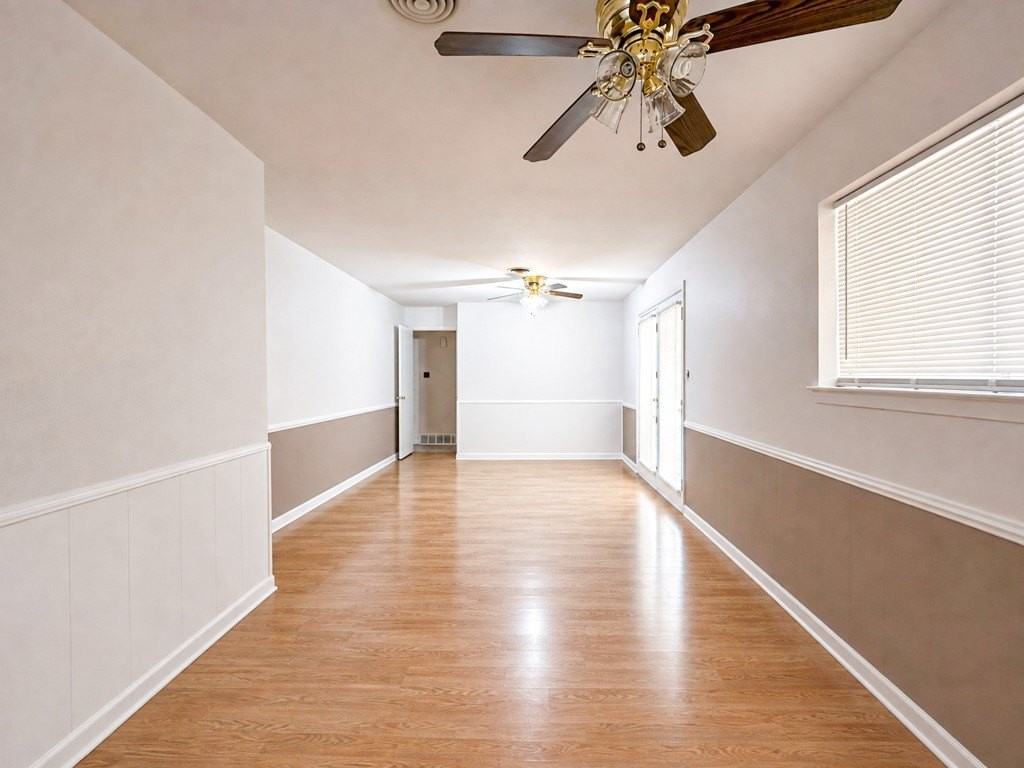 5720 Walla Ave - Photo 6 of 19