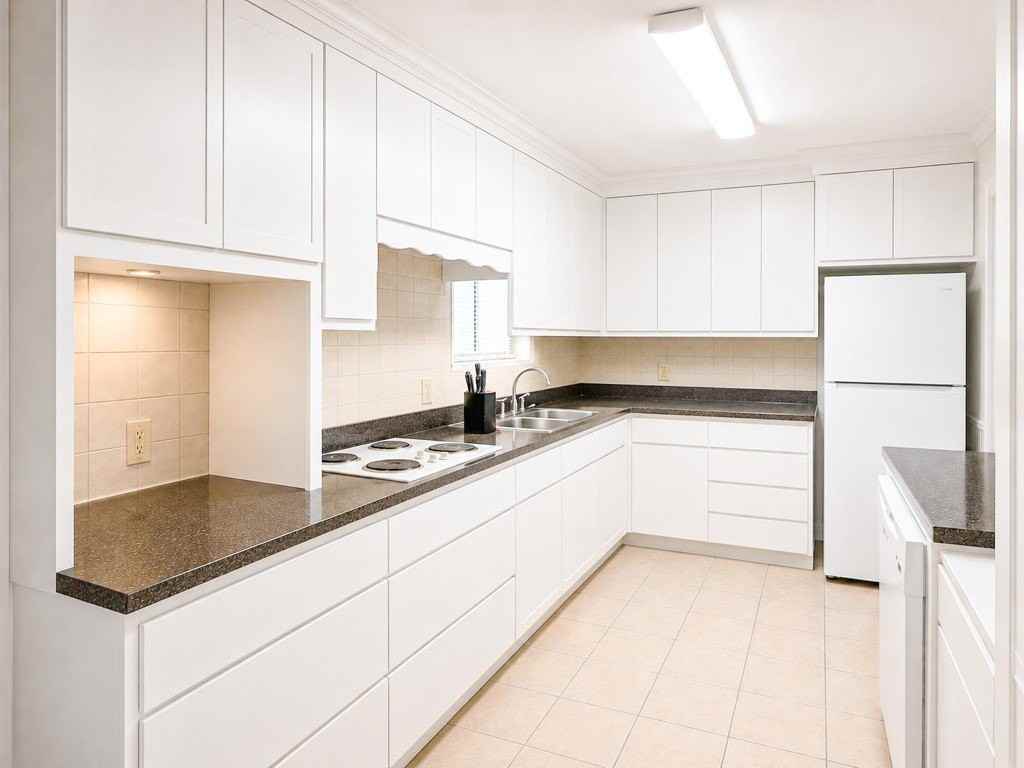 5720 Walla Ave - Photo 7 of 19