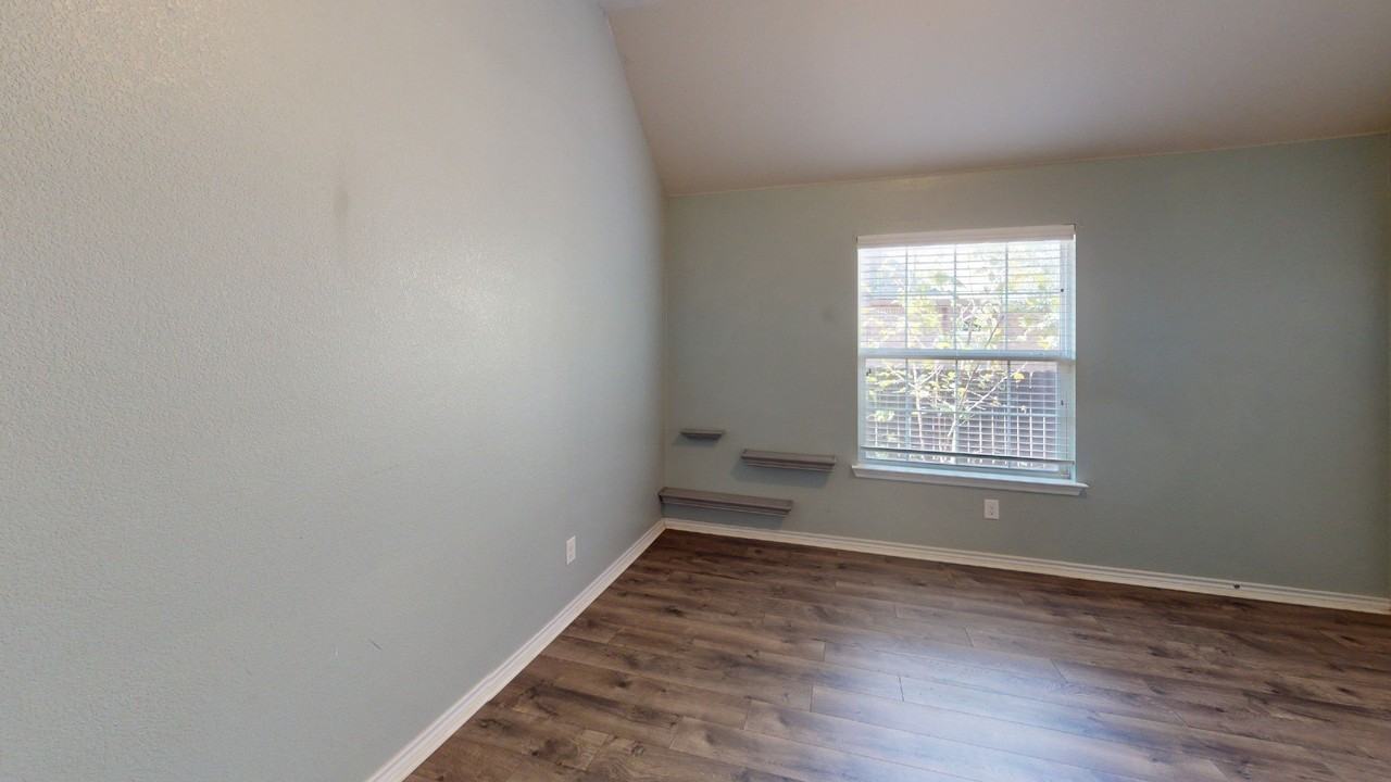 8300 Blue Periwinkle Ln - Photo 5 of 28