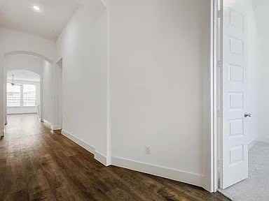 1417 Sumner St - Photo 4 of 29