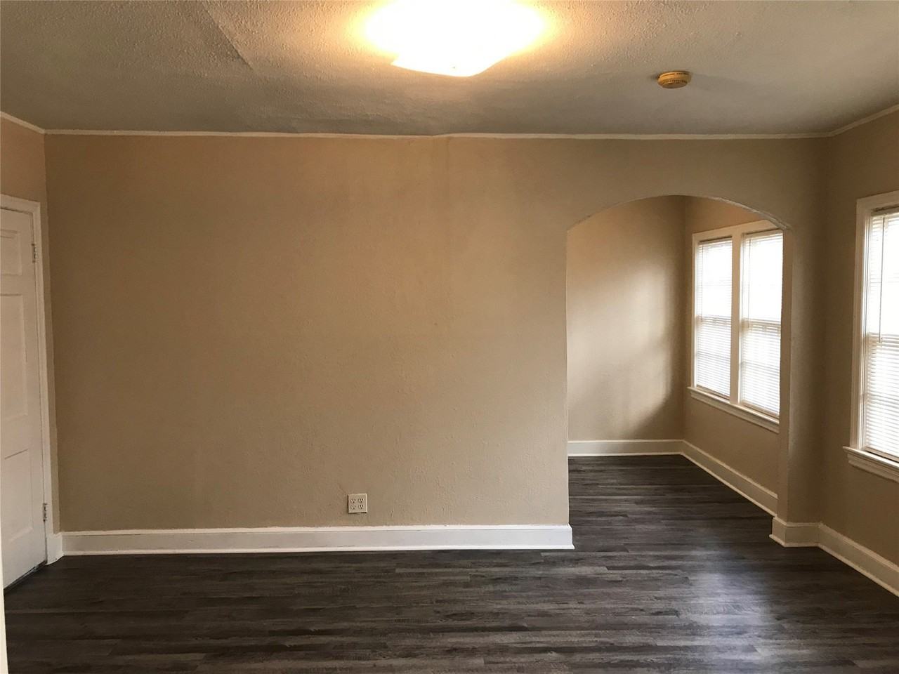 5800 Vickery Blvd #3 - Photo 4 of 7
