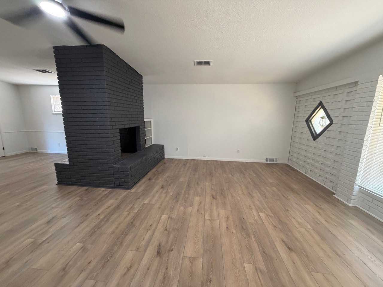 434 E Spring Valley Rd - Photo 3 of 16