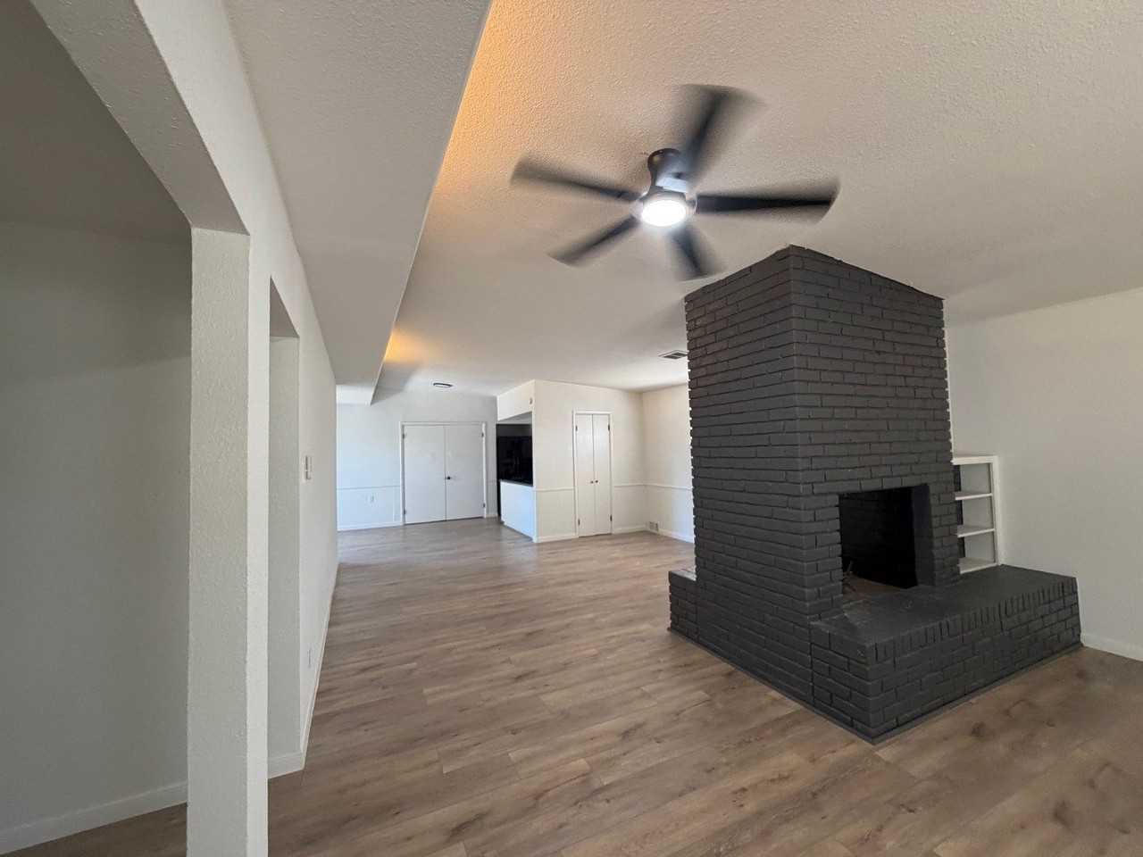 434 E Spring Valley Rd - Photo 5 of 16