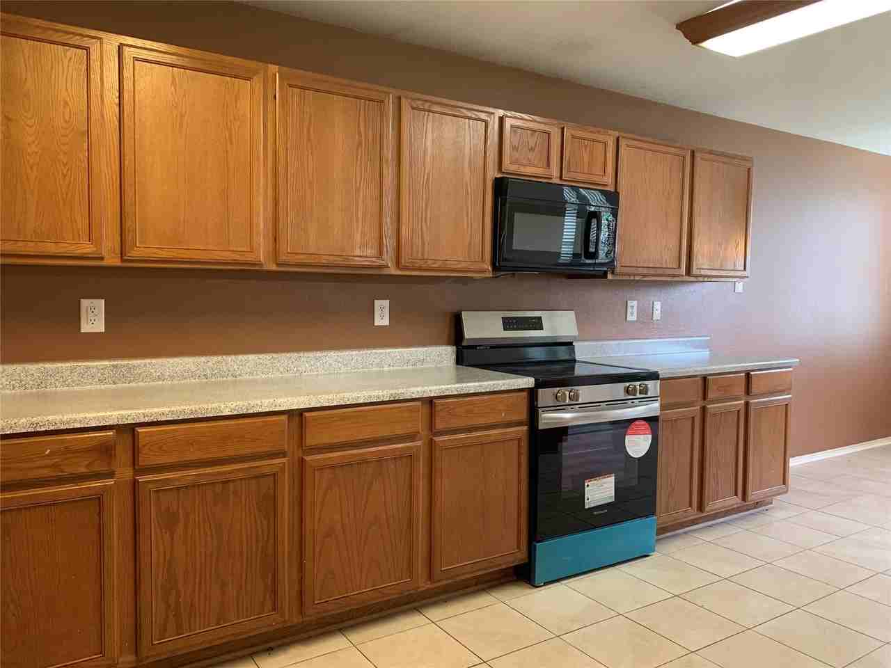 12870 Pearson Dr - Photo 7 of 25