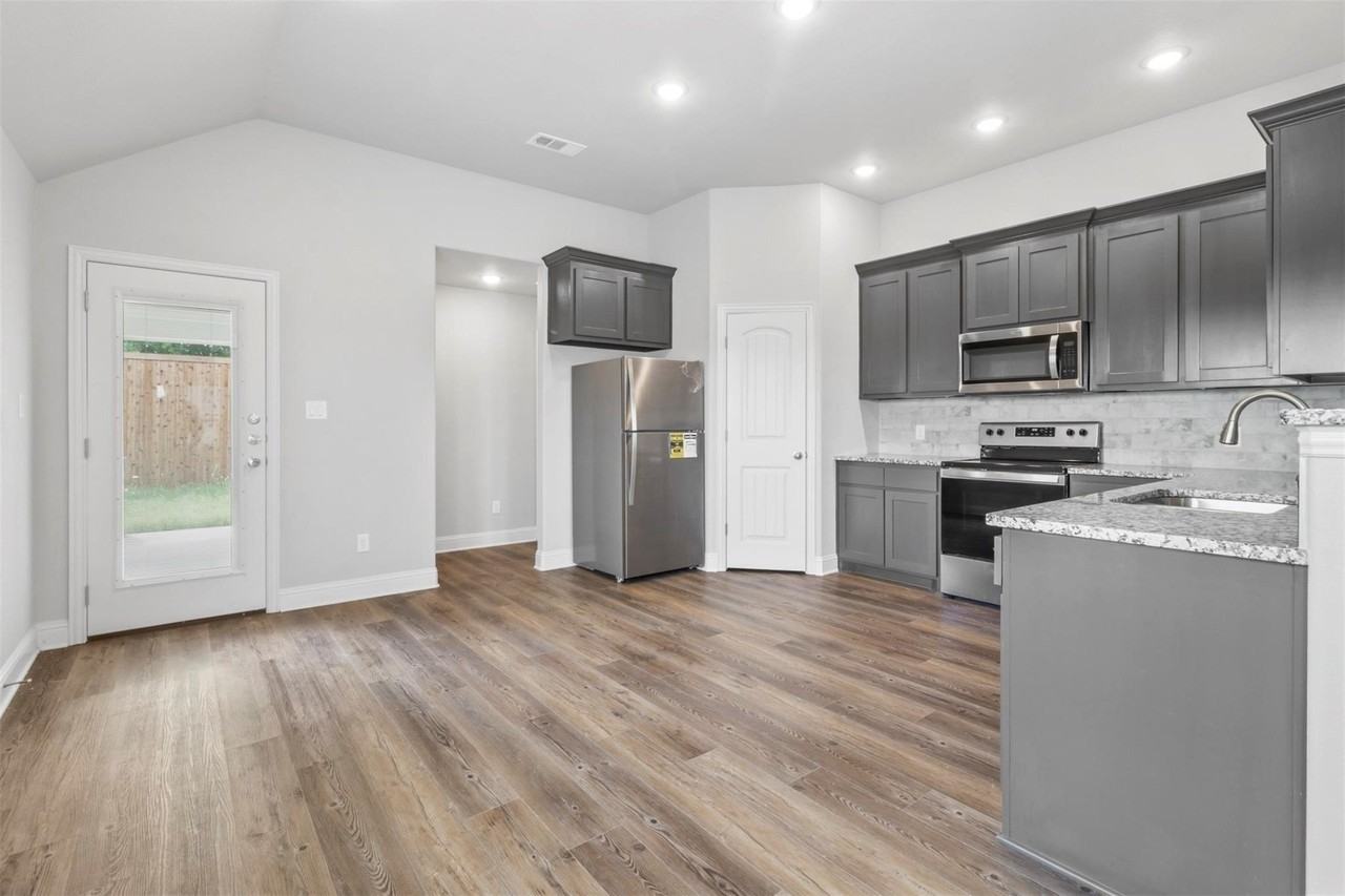 1601 Aleia Cv - Photo 5 of 16