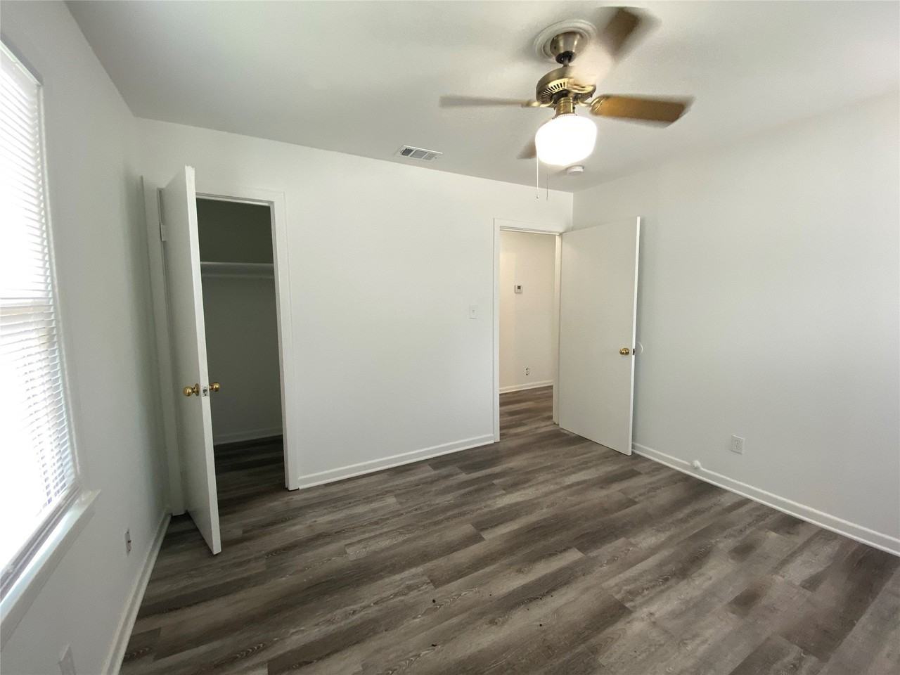 425 Wanda Way - Photo 6 of 10