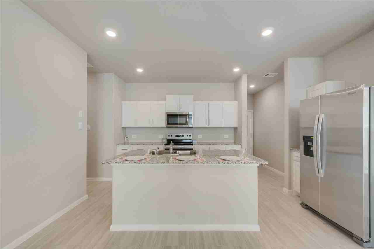 3029 Strawberry Farm Ln - Photo 7 of 18