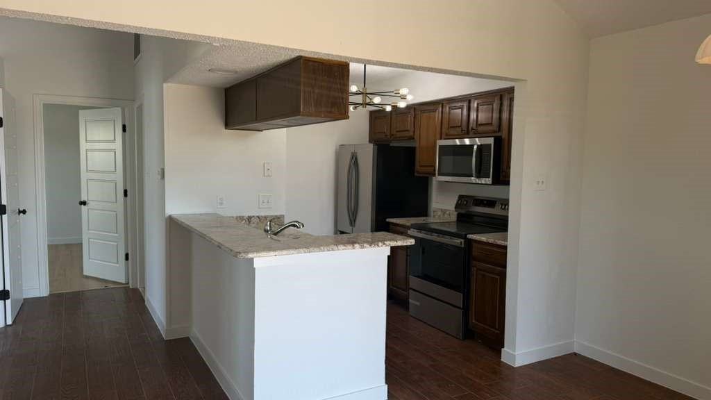 7401 Bogart Dr #B - Photo 7 of 21