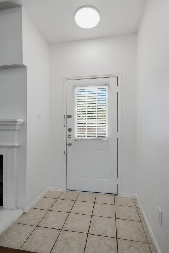 1504 Park Lane Dr - Photo 3 of 30
