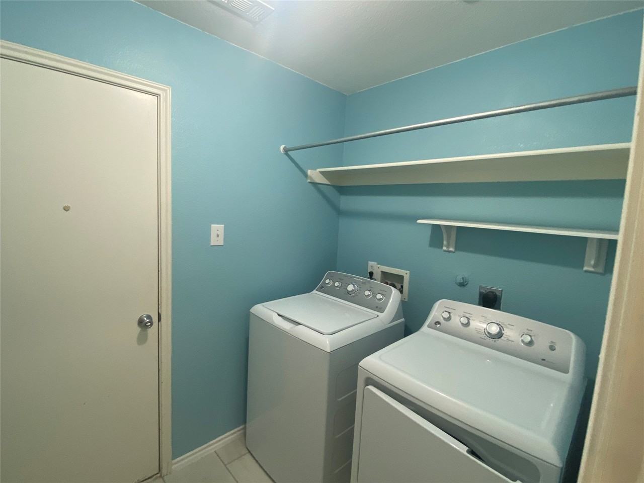 10133 Coolidge Dr - Photo 7 of 19