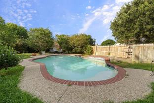 1801 Overland St - Photo 1 of 1
