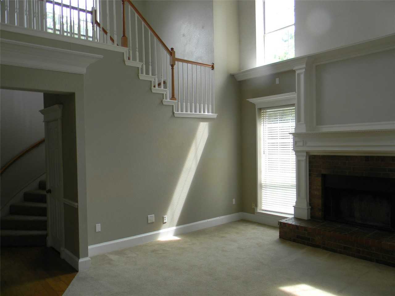 416 Roland Dr - Photo 5 of 17
