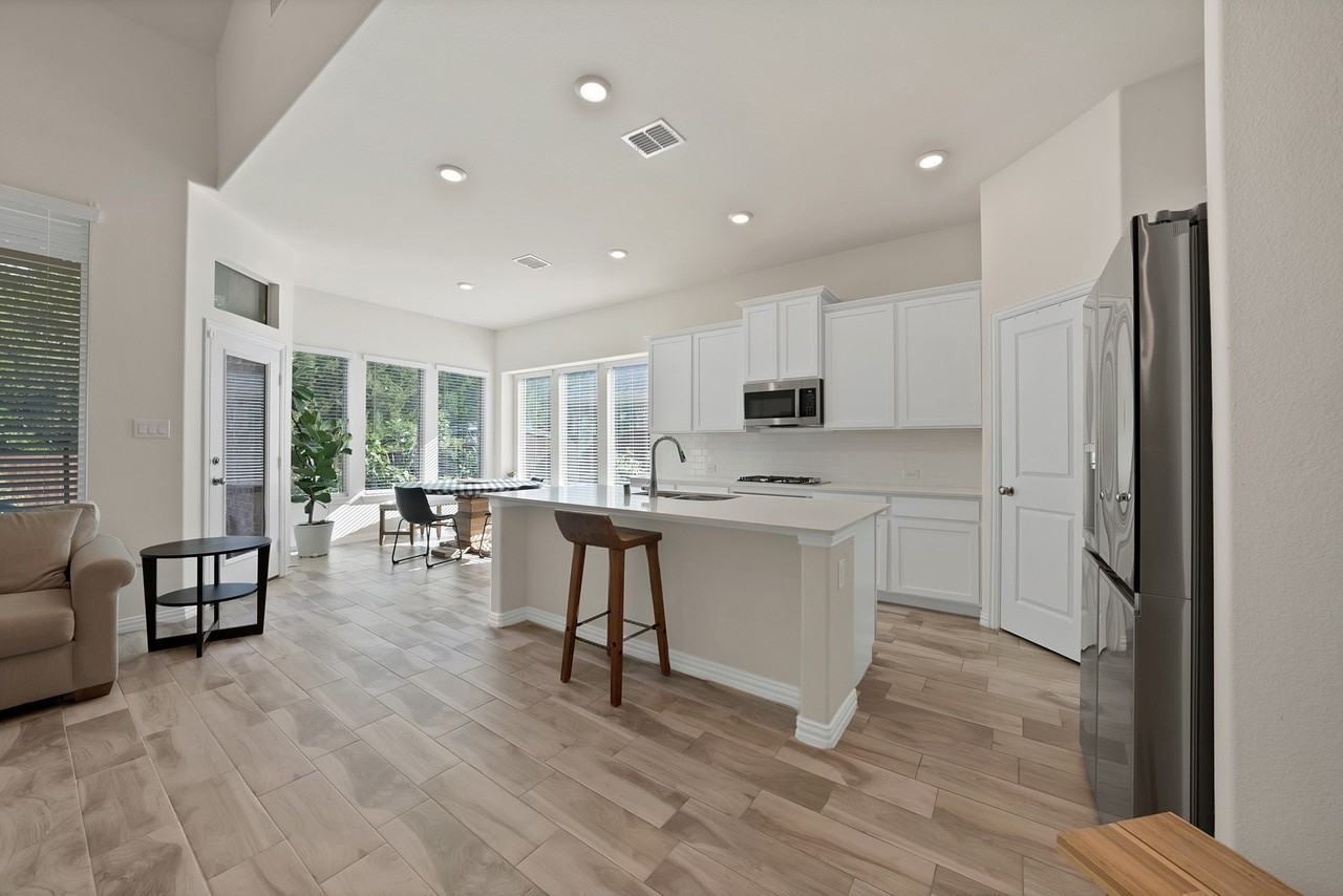 1622 Hope Ln - Photo 6 of 33